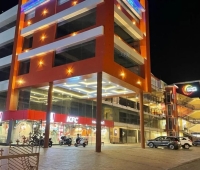 Issacs Centre Square Shopping Mall  Sultan Bathery