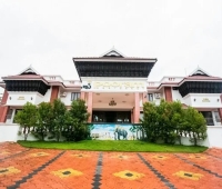 Pooram Residency Hotel Kodannur